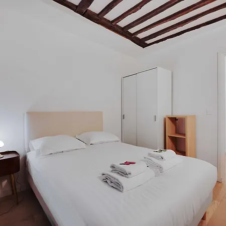 Chic - 2br-6p - Center Of Appartamento *